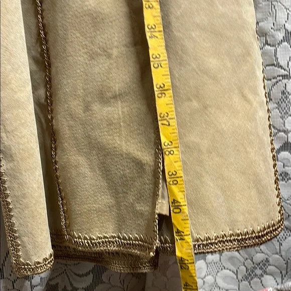 70's Vintage suede leather jacket. Boho style in pristine condition. - Picture 5 of 8